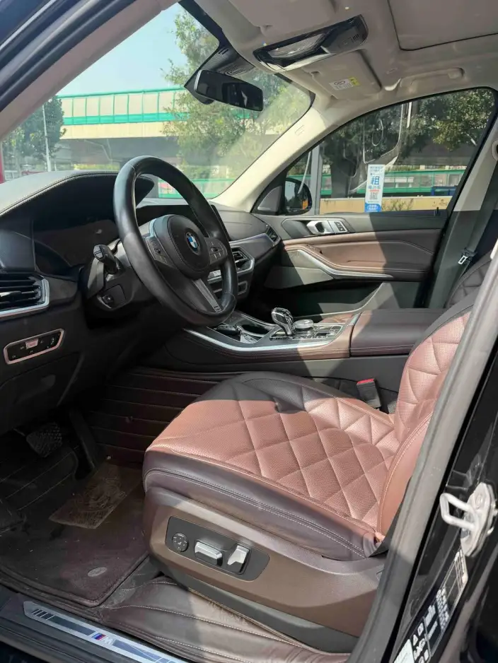 BMW X5 2022 Model Facelift xDrive 30Li Exclusive Model M Sports Set – фото 9