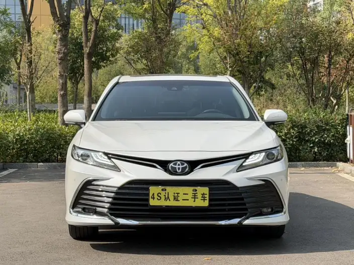 Toyota Camry 2023 Model 2.0G Deluxe Edition – фото 2
