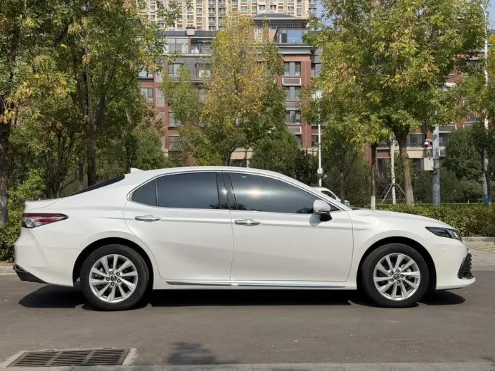 Toyota Camry 2023 Model 2.0G Deluxe Edition – фото 7