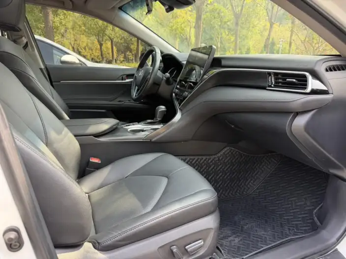 Toyota Camry 2023 Model 2.0G Deluxe Edition – фото 9
