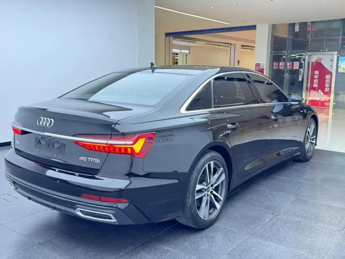 Audi A6L 2022 Model 40 TFSI Luxury Dynamic Model – фото 6