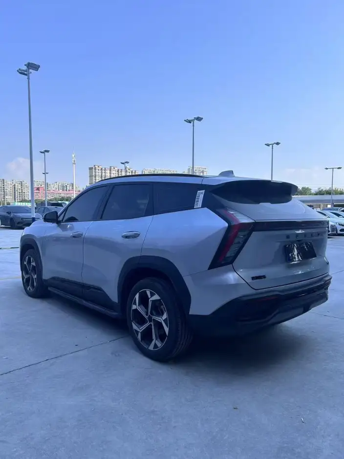 Geely Boyue L 2023 Model 1.5TD DCT Honor Edition – фото 4