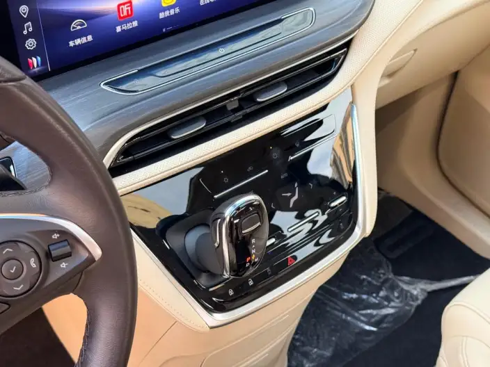 Buick GL8 2023 Model ES Luzun 2.0T Exclusive Model – фото 8