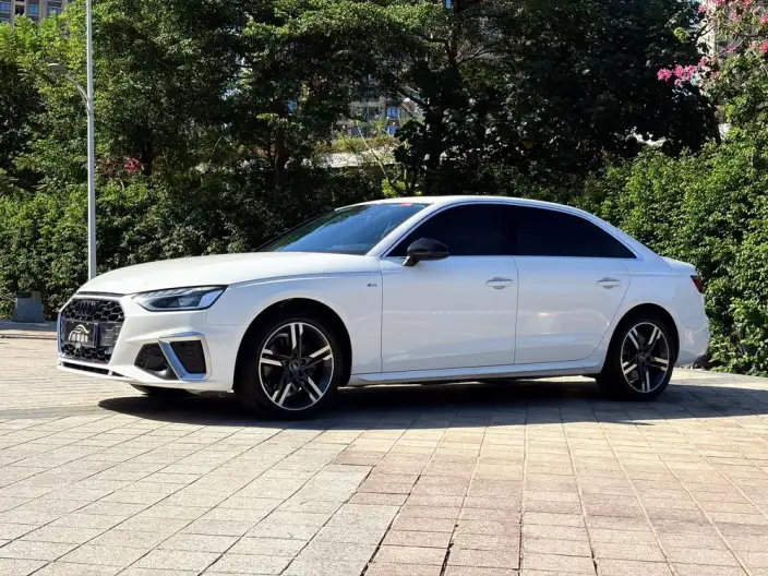 Audi A4 L 2023 Model 40 TFSI Fashion Dynamic Model – фото 1