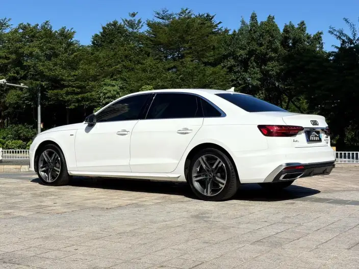 Audi A4 L 2023 Model 40 TFSI Fashion Dynamic Model – фото 4