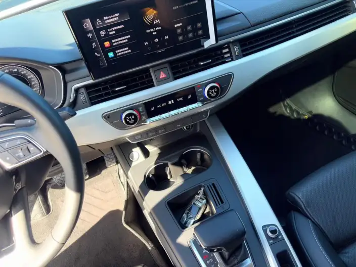 Audi A4 L 2023 Model 40 TFSI Fashion Dynamic Model – фото 7