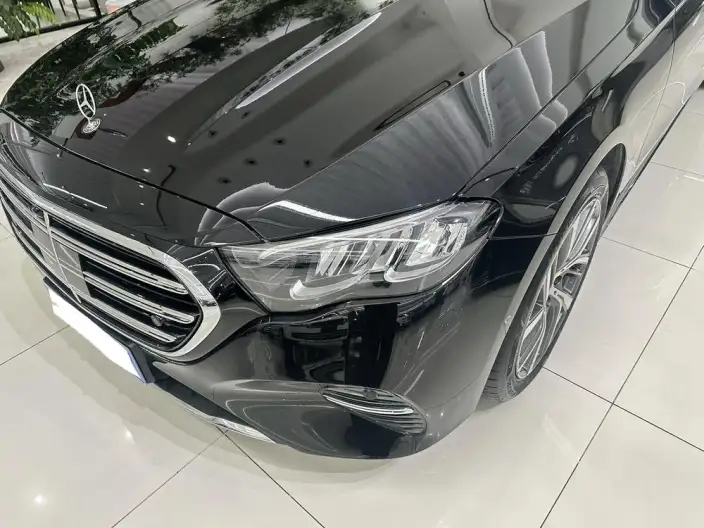 Mercedes-Benz E-Class 2024 Model E 300 L Luxury Model sedan – фото 6