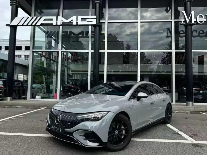 Mercedes-Benz EQE 2022 Model EQE 350 Pioneer Edition – фото 1