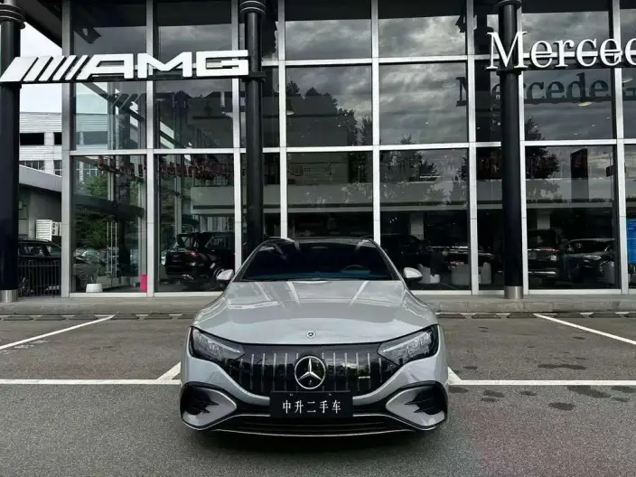 Mercedes-Benz EQE 2022 Model EQE 350 Pioneer Edition – фото 2