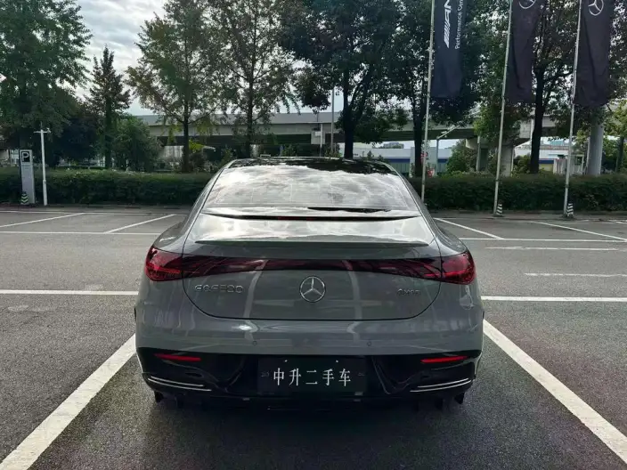 Mercedes-Benz EQE 2022 Model EQE 350 Pioneer Edition – фото 6