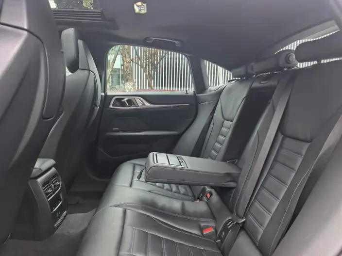 BMW i4 2022 Model M50 – фото 10