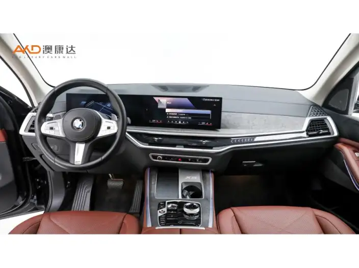 BMW X5 2023 Model xDrive30Li M Sports Set – фото 6