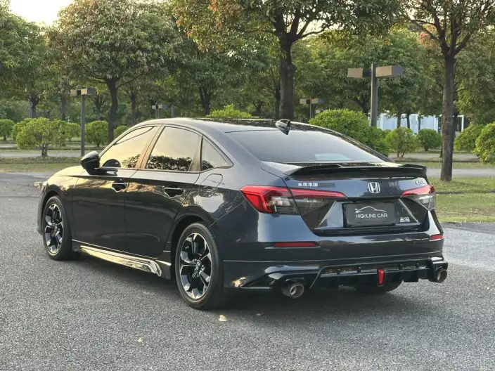 Honda Civic 2022 Model 240TURBO CVT Combustion Edition – фото 5