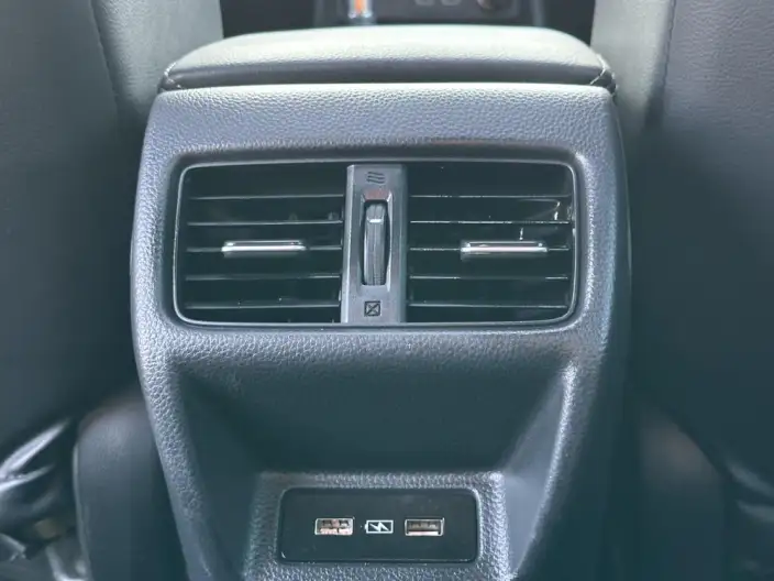 Honda Civic 2022 Model 240TURBO CVT Combustion Edition – фото 8