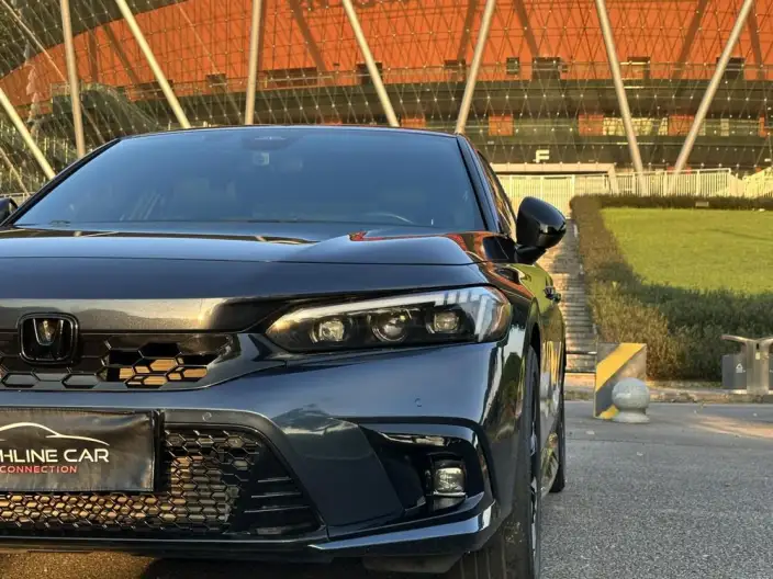 Honda Civic 2022 Model 240TURBO CVT Combustion Edition – фото 10