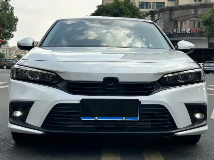 Honda Civic 2023 Model 240TURBO CVT Momentum Edition – фото 2