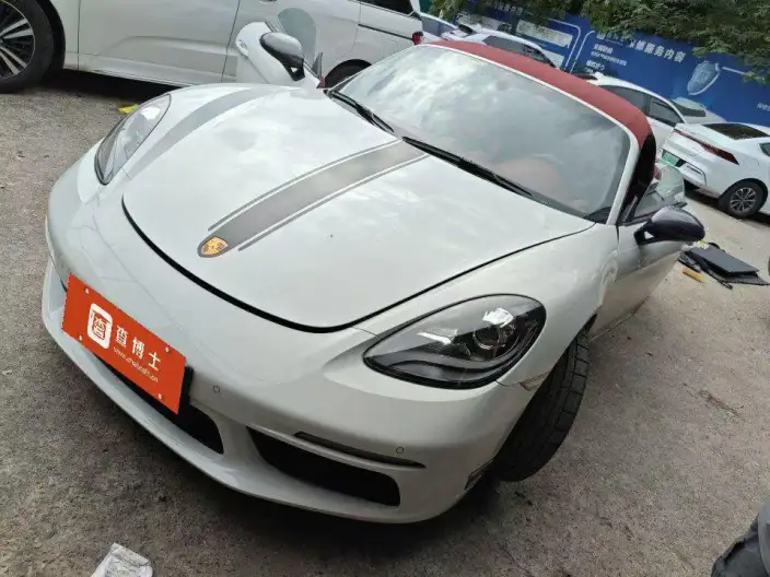 Porsche 718 2023 Model Boxster T – фото 1