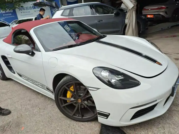 Porsche 718 2023 Model Boxster T – фото 2