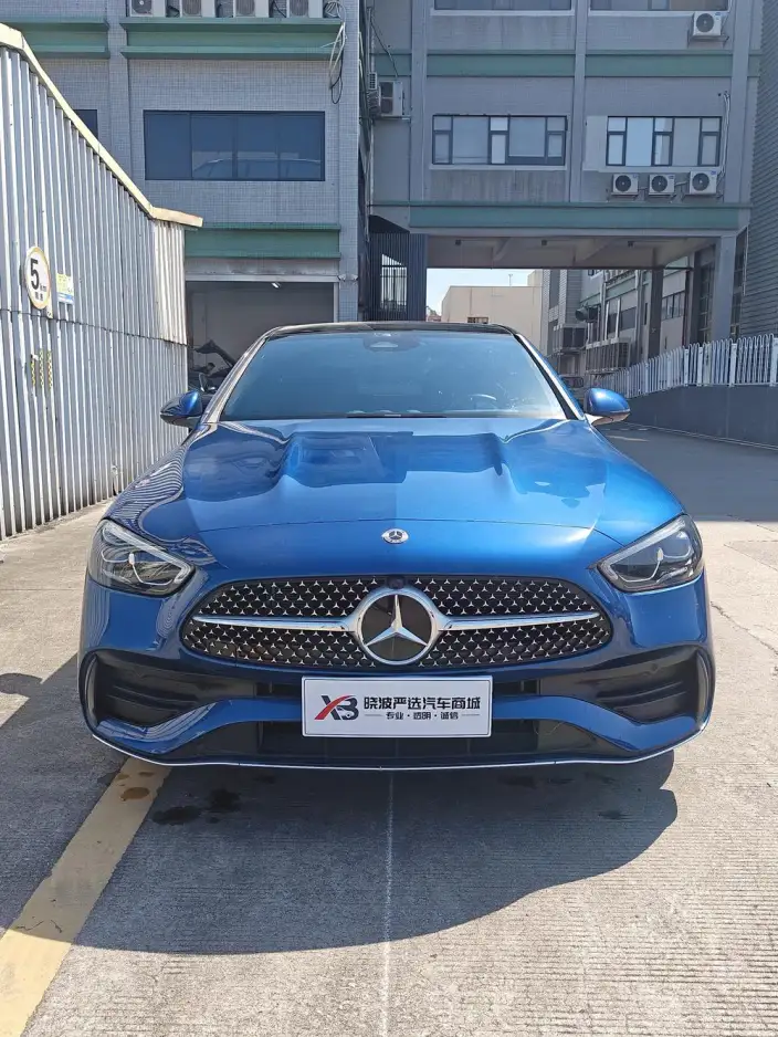 Mercedes-Benz C-Class 2024 Model C 260 L Sports Edition – фото 2