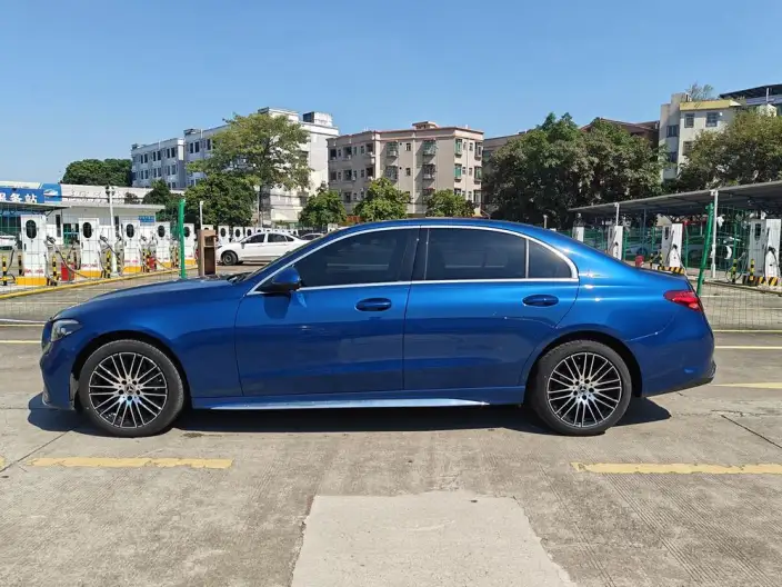 Mercedes-Benz C-Class 2024 Model C 260 L Sports Edition – фото 4