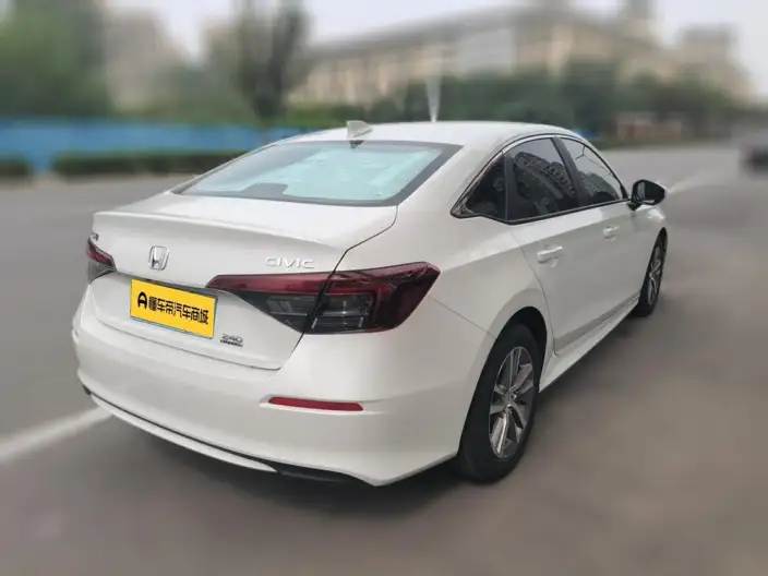 Honda Civic 2025 Model 240TURBO CVT Smart Fun Plus – фото 2