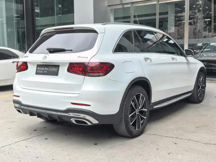 Mercedes-Benz GLC 2022 Model GLC 260 L 4MATIC Luxury Model – фото 7