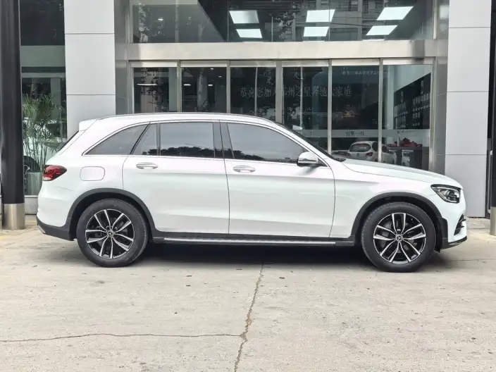 Mercedes-Benz GLC 2022 Model GLC 260 L 4MATIC Luxury Model – фото 8