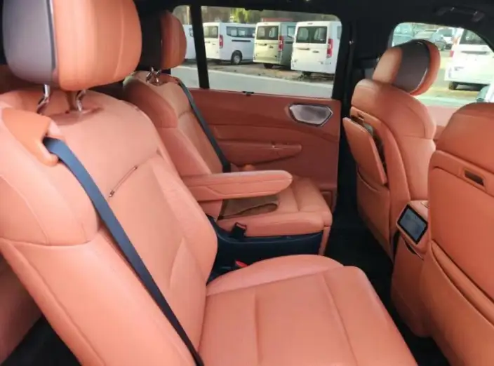 Lynk & Co 900 2025 Model 2.0T Ultra VI seat – фото 9