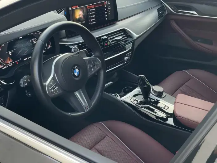 BMW 5 Series 2023 Model 530Li Leading Model M Sports Set – фото 10