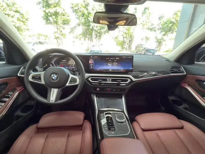 BMW 3 Series 2023 Model 325Li M Sports Set – фото 8