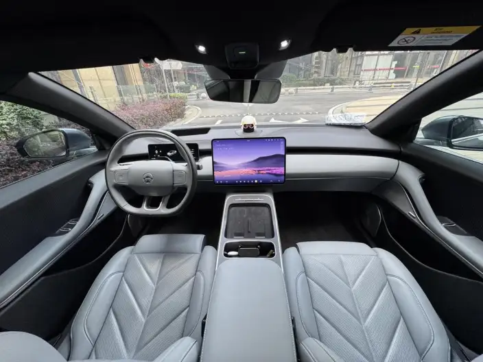 NIO ET5 2025 Model 75kWh – фото 10