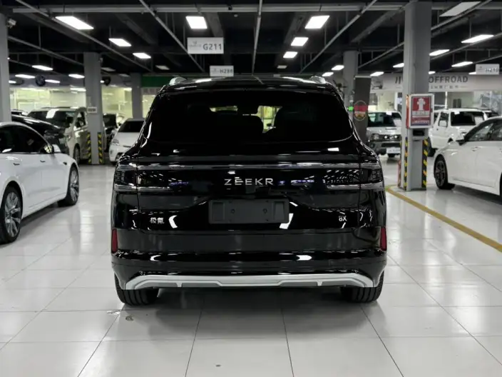 ZEEKR 8X 2026 Model 55kWh MAX – фото 5