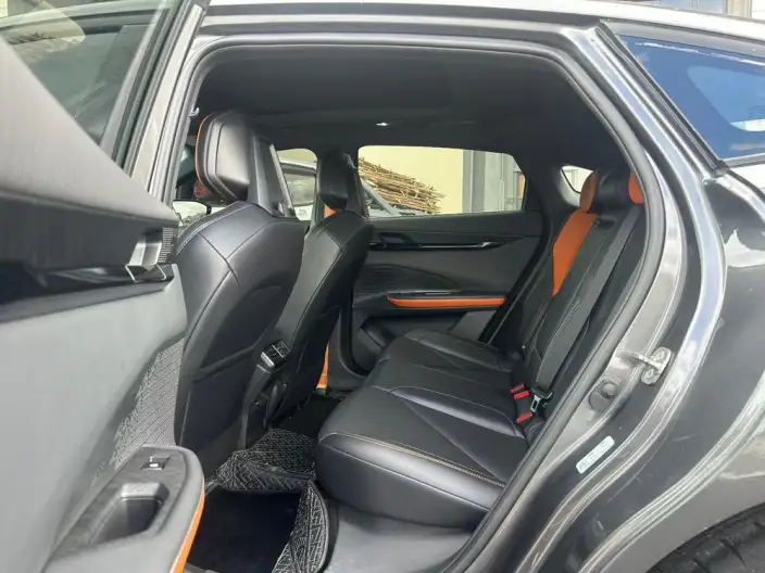 Changan UNI-V 2024 Model 1.5T Noble Model – фото 8
