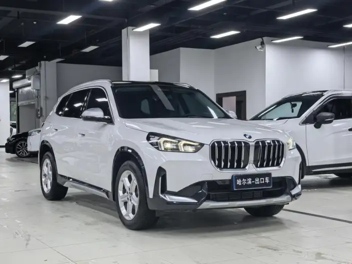 BMW X1 2023 Model sDrive20Li X Design Set – фото 3