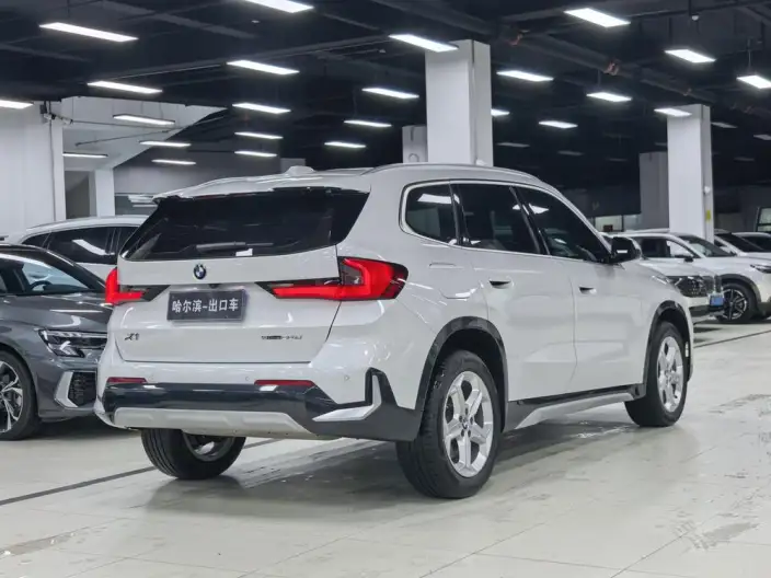 BMW X1 2023 Model sDrive20Li X Design Set – фото 7