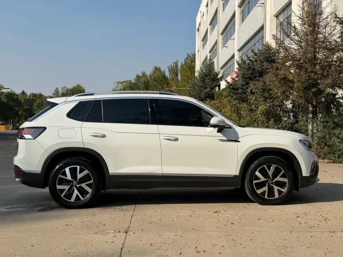 Volkswagen Tayron 2023 Model 280TSI 2WD Luxury Plus Advanced version – фото 8