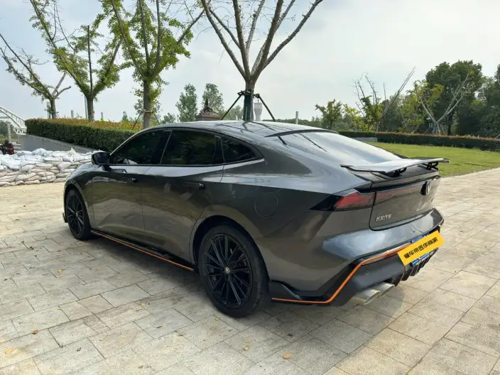 Changan UNI-V 2023 Model 1.5T Sports Edition – фото 4