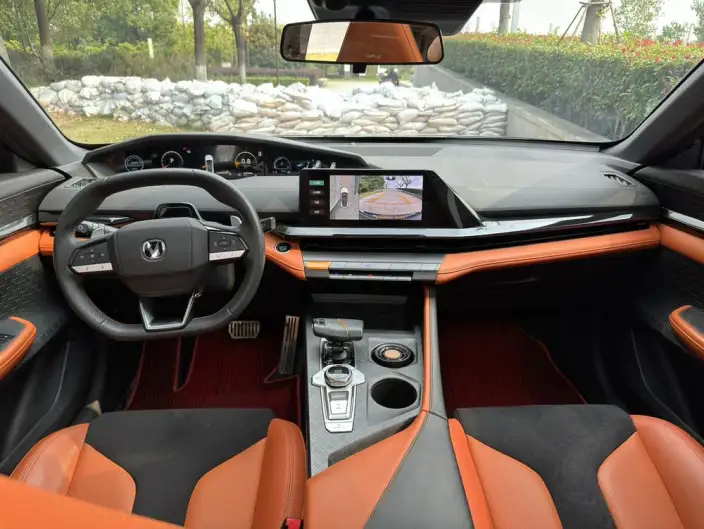 Changan UNI-V 2023 Model 1.5T Sports Edition – фото 7
