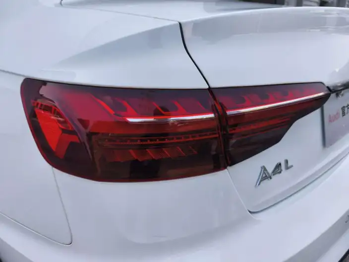 Audi A4 L 2024 Model 40 TFSI Luxury Dynamic Model – фото 8