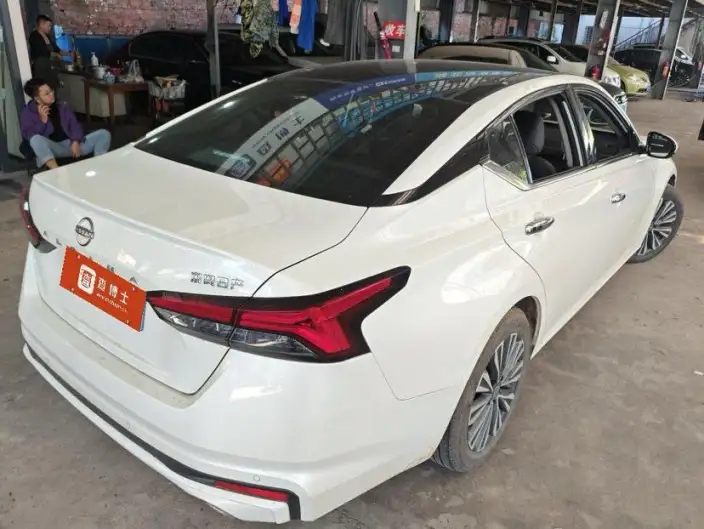 Nissan Teana 2022 Model 2.0L XL-TLS Yuexiang Edition – фото 4