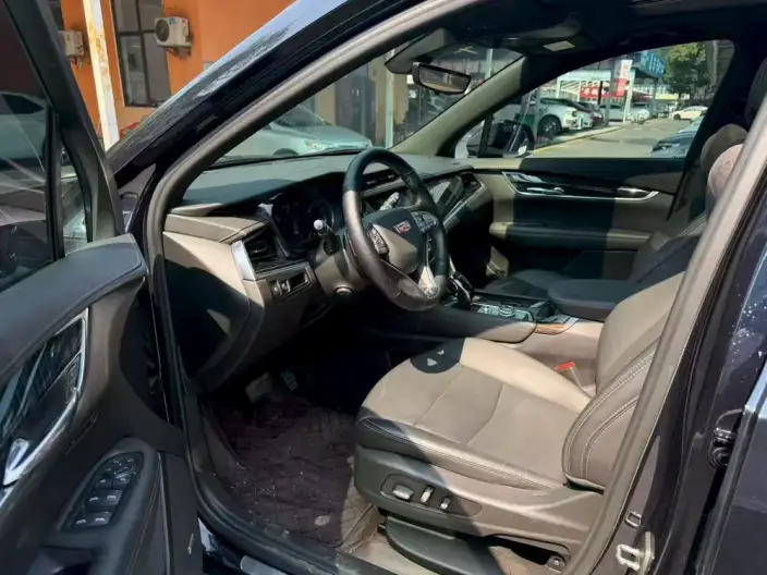 Cadillac XT6 2022 Model 2.0T VII seat 4WD Luxury Model – фото 8