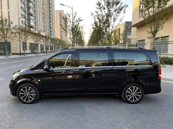 Viano 2021 Model 2.0T Business Edition 7 seat – фото 4