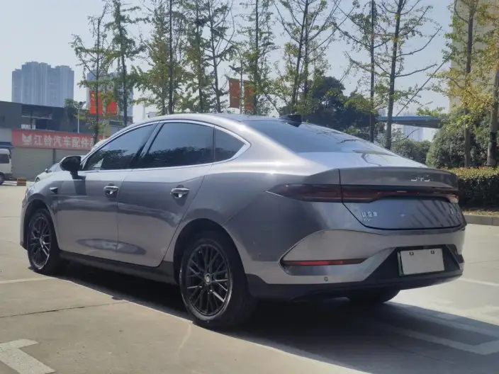 Qin Plus EV 2025 Model Smart Driving Edition 510KM Leading Model – фото 4