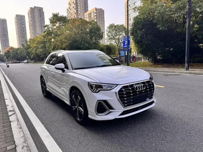 AUDI Q3 2022 Model 45 TFSI quattro Fashion Dynamic Model – фото 3