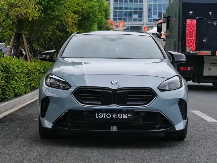 BMW 2 Series 2025 Model M235L – фото 2