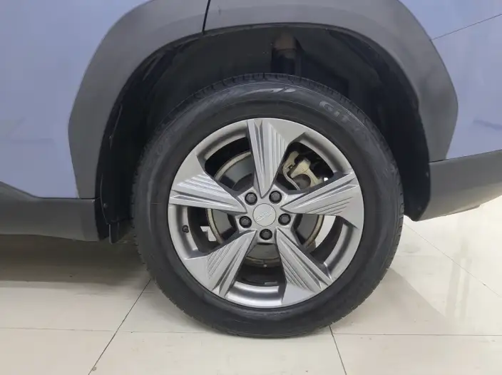 Geely Boyue L 2023 Model 1.5TD DCT Luxury Model – фото 9