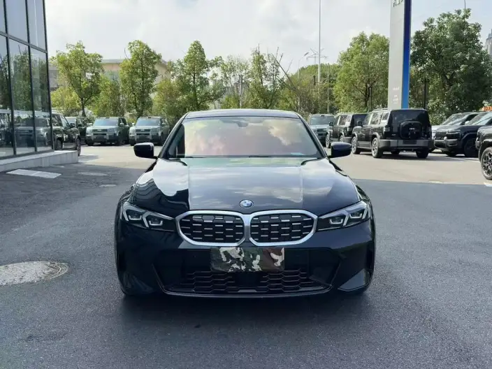 BMW 3 Series 2025 Model 325Li M Sports Set – фото 2