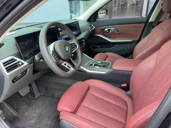 BMW 3 Series 2025 Model 325Li M Sports Set – фото 9