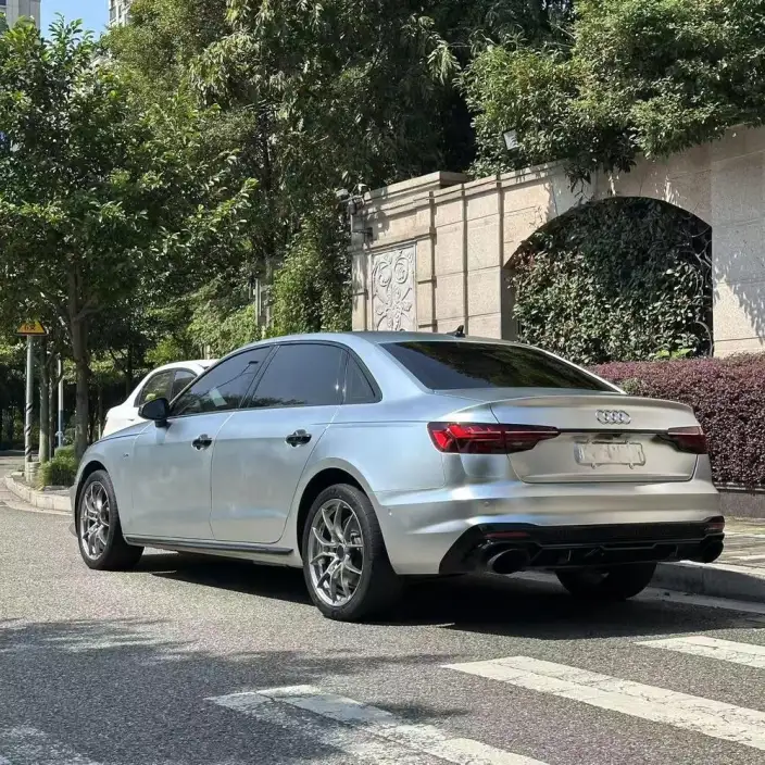 Audi A4 L 2022 Model 40 TFSI Luxury Dynamic Model – фото 4