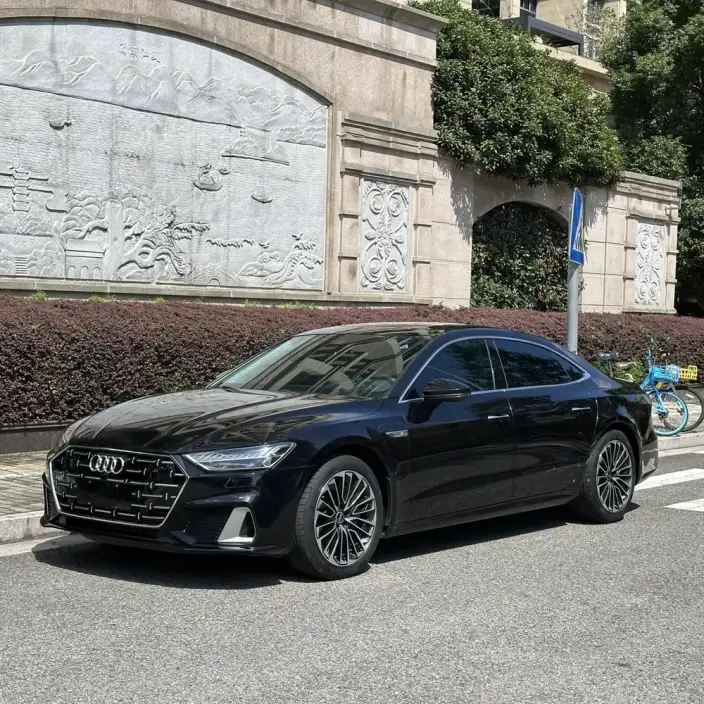 Audi A7 L 2024 Model 45 TFSI Luxury Model – фото 1